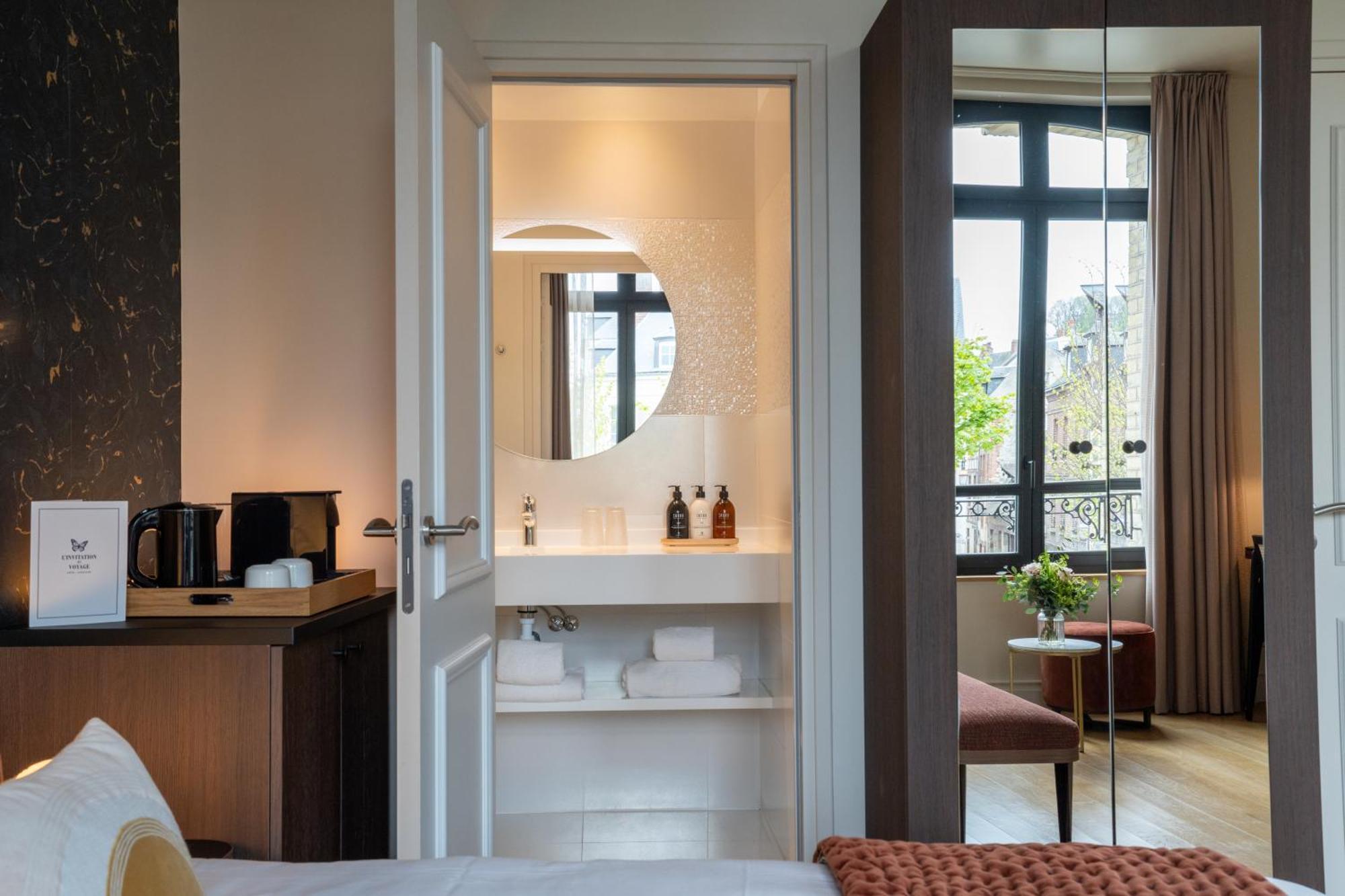 L'Invitation Au Voyage - Hotel & Spa أونفلور المظهر الخارجي الصورة